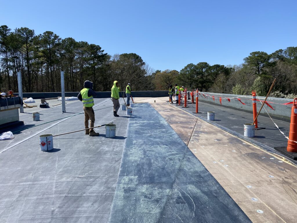 general roofing contractors